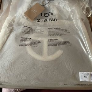 Telfar x Ugg Medium shopping bag.